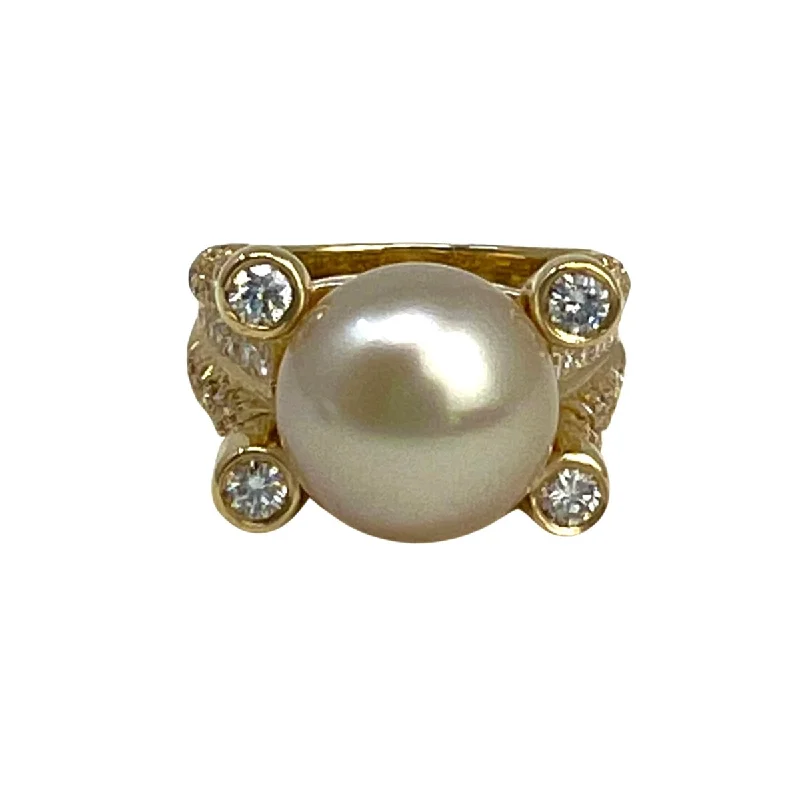 FingerprintRings-Tishman & Lipp 18K Gold Ring with 106 Diamonds and Golden Pearl