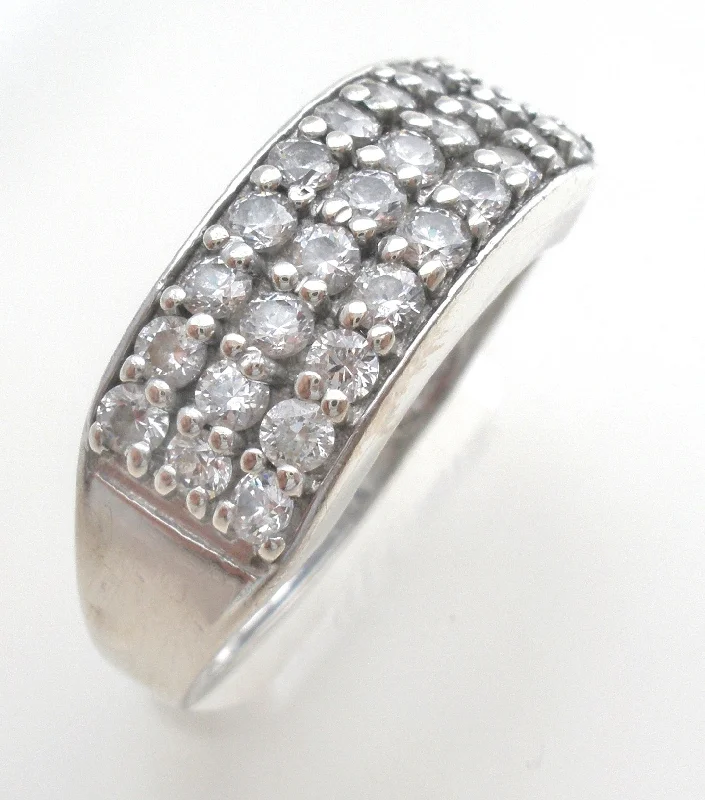 WildlifeRings-Cubic Zirconia Anniversary Band Ring Size 7