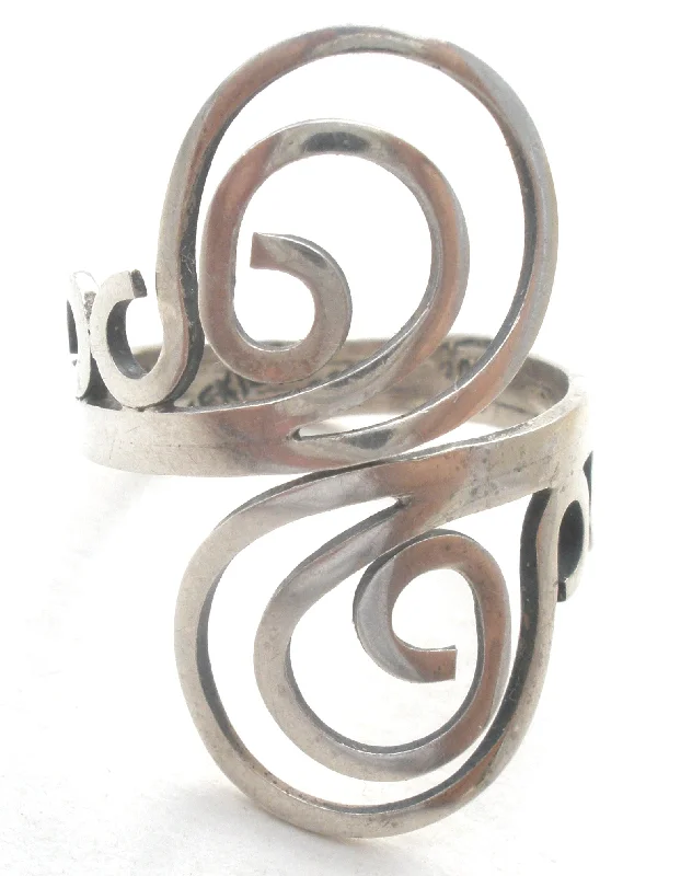 MotherhoodRings-Taxco Sterling Silver Wide Swirl Knuckle Size 7.5