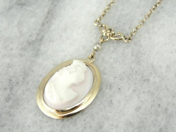 Dainty Gold Necklaces-Antique Fine Gold and Pale Pink Shell Lavalier Necklace