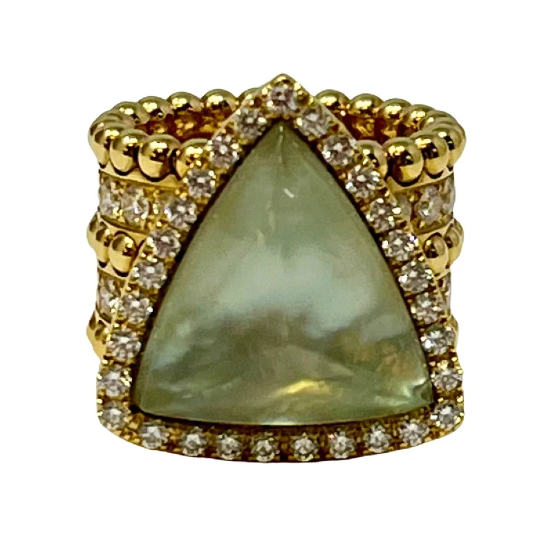 DesertRings-Damaso 18K Gold Ring with Triangular Shaped Green Amethyst