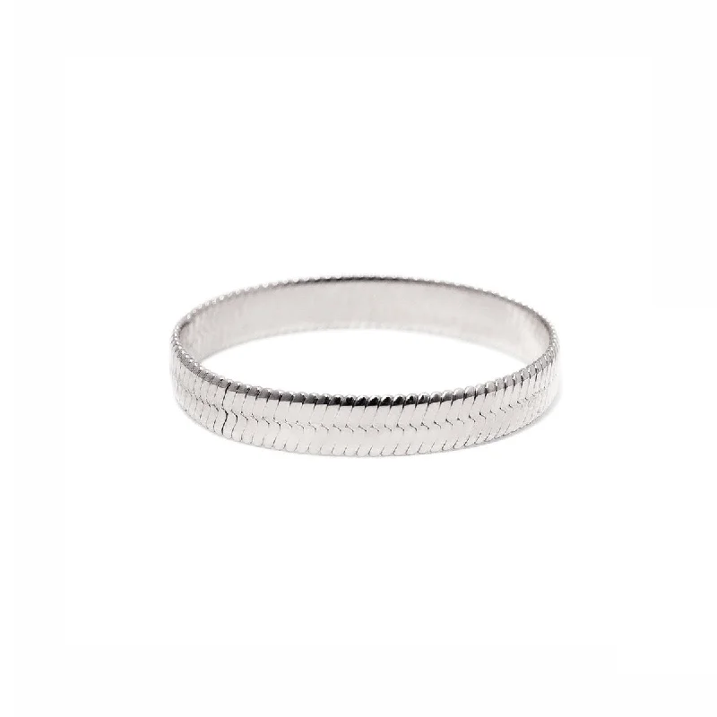 HeirloomRings-Herringbone Chain Stacking Ring