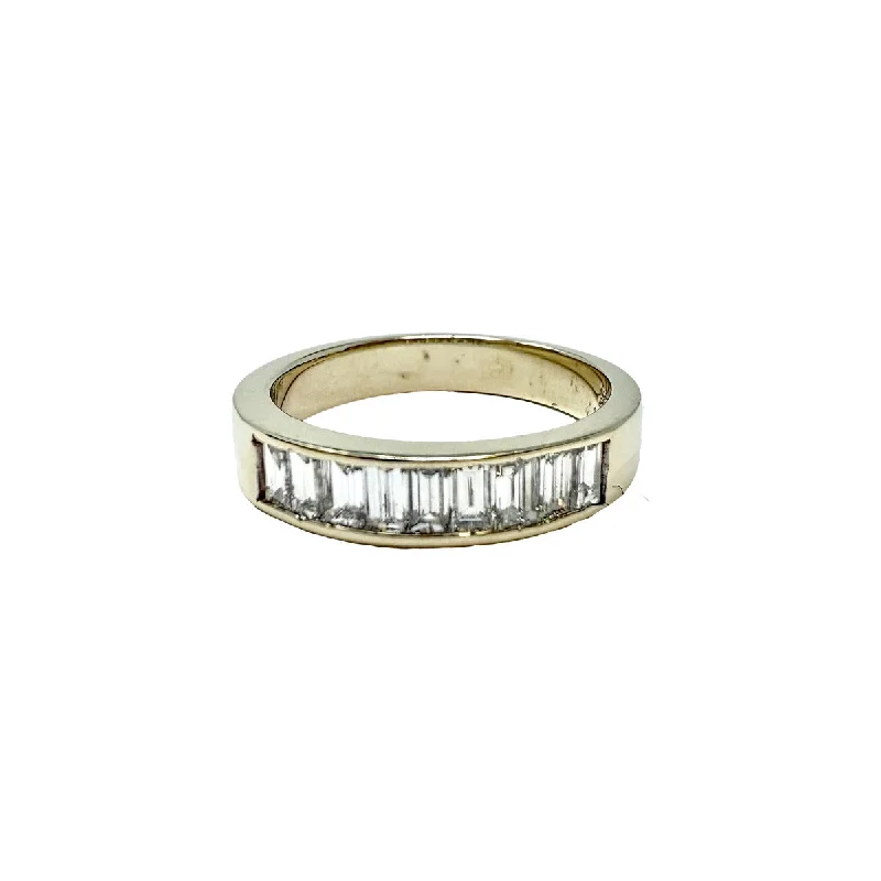 MoonRings-14K Gold Wedding Band with 9 Baguette Diamond