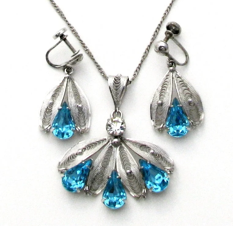 Personalized Couple’s Necklaces-Blue Rhinestone Lavalier Silver Necklace Set