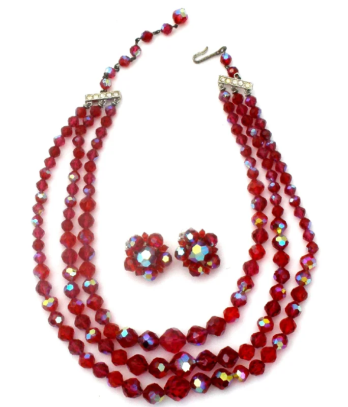 Trendy Necklaces for Teens-Laguna Red Glass Bead Necklace Set Vintage