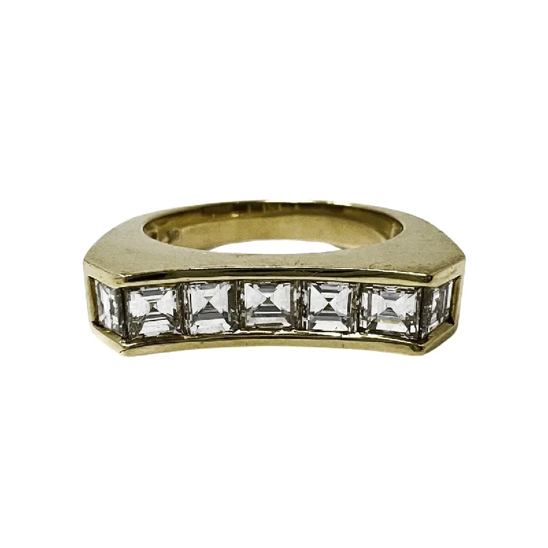 ChannelSetRings-Prestige 18K Gold Ring with Diamonds