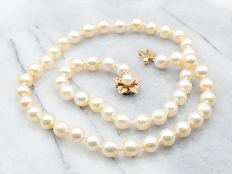 Elegant Choker Necklaces for Women-Vintage Flower Clasp Pearl Bead Necklace